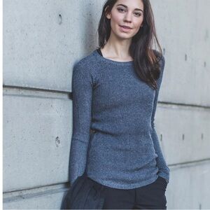 Lululemon Cabin Yogi Long Sleeve Inkwell Grey Size 6 Lightweight *S14